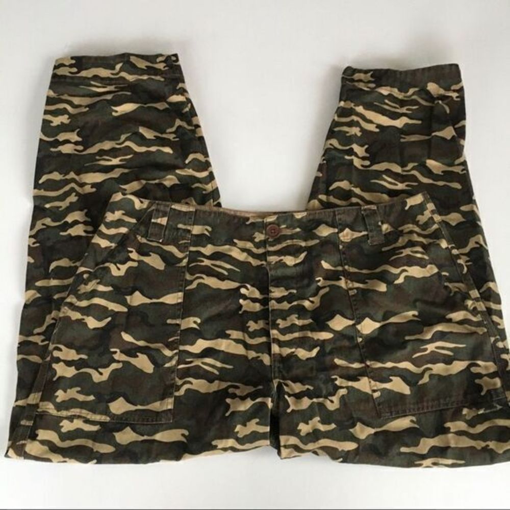 ASOS DESIGN Camo Combat Ankle Pants Mid Rise Womens Size 14 Slim Fit Pockets - Picture 3 of 8